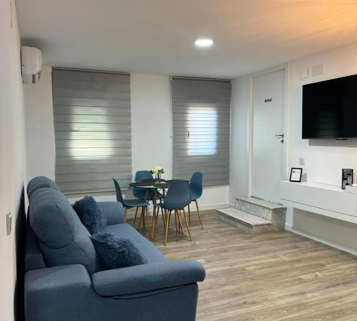 Linerlife Apartment Malaga 0*,  Spain